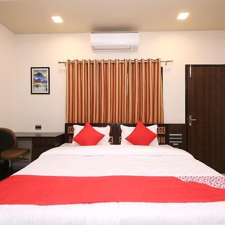 Capital O 36691 Hotel Aashirwad Inn Джабалпур Экстерьер фото