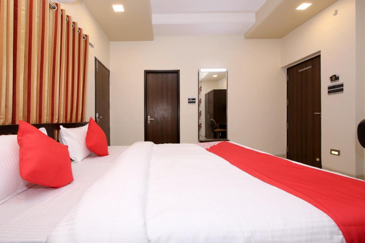 Capital O 36691 Hotel Aashirwad Inn Джабалпур Экстерьер фото